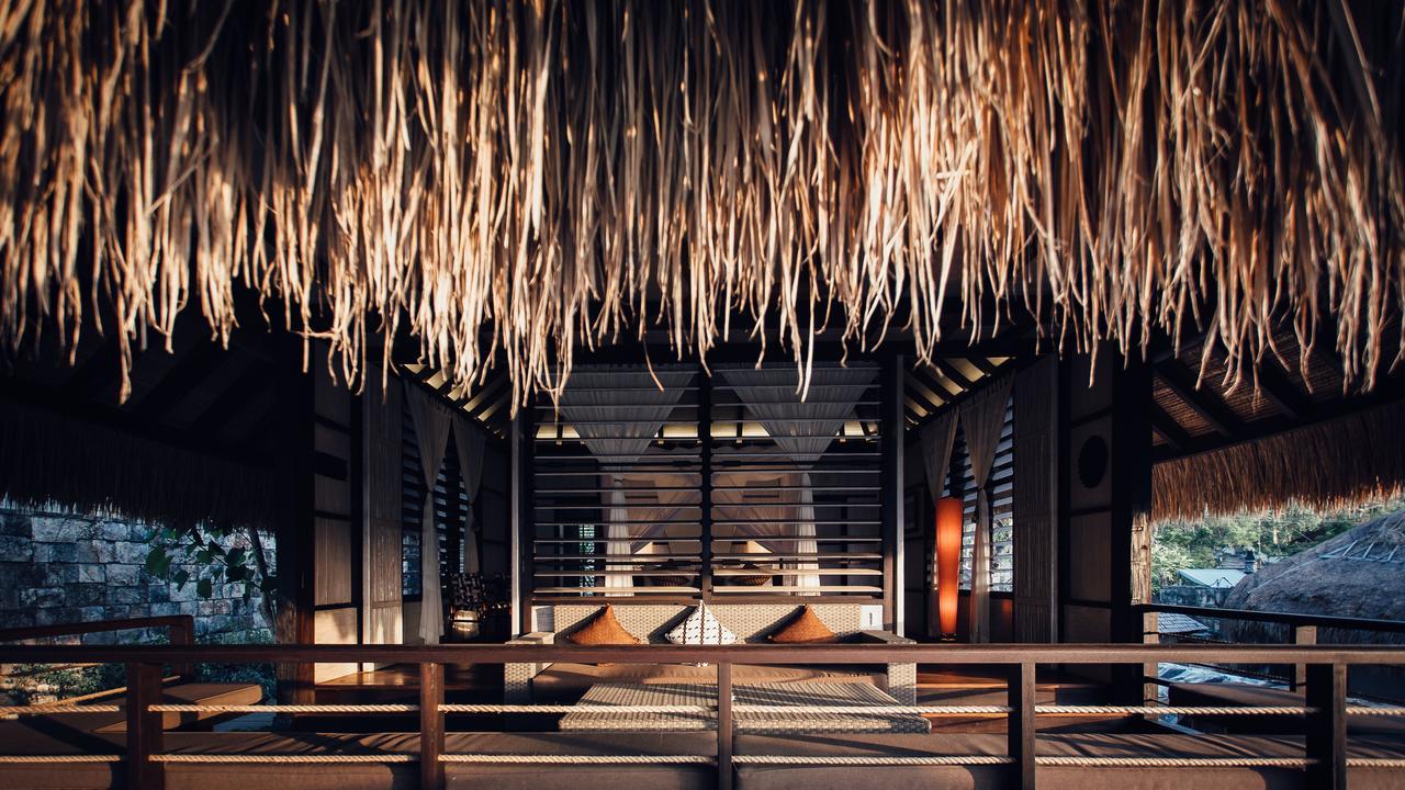 Suarga Padang Padang Resort 5*