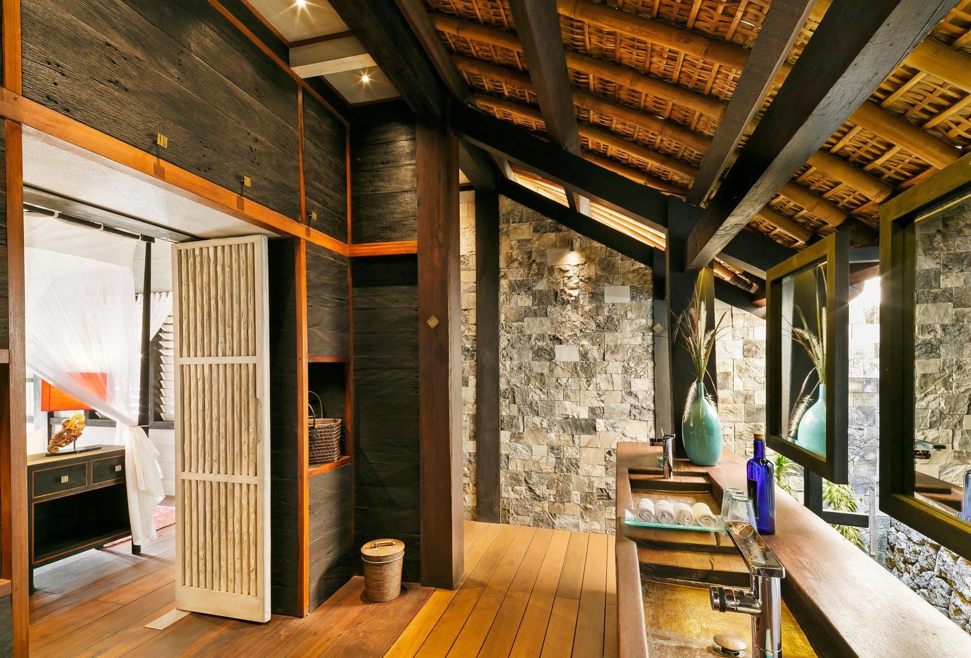 Suarga Padang Padang Resort